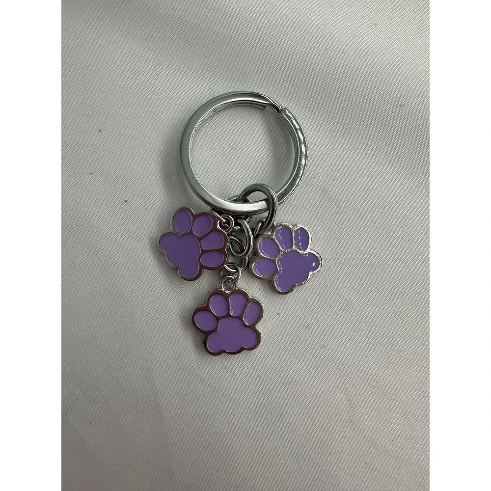 N/A dog paws